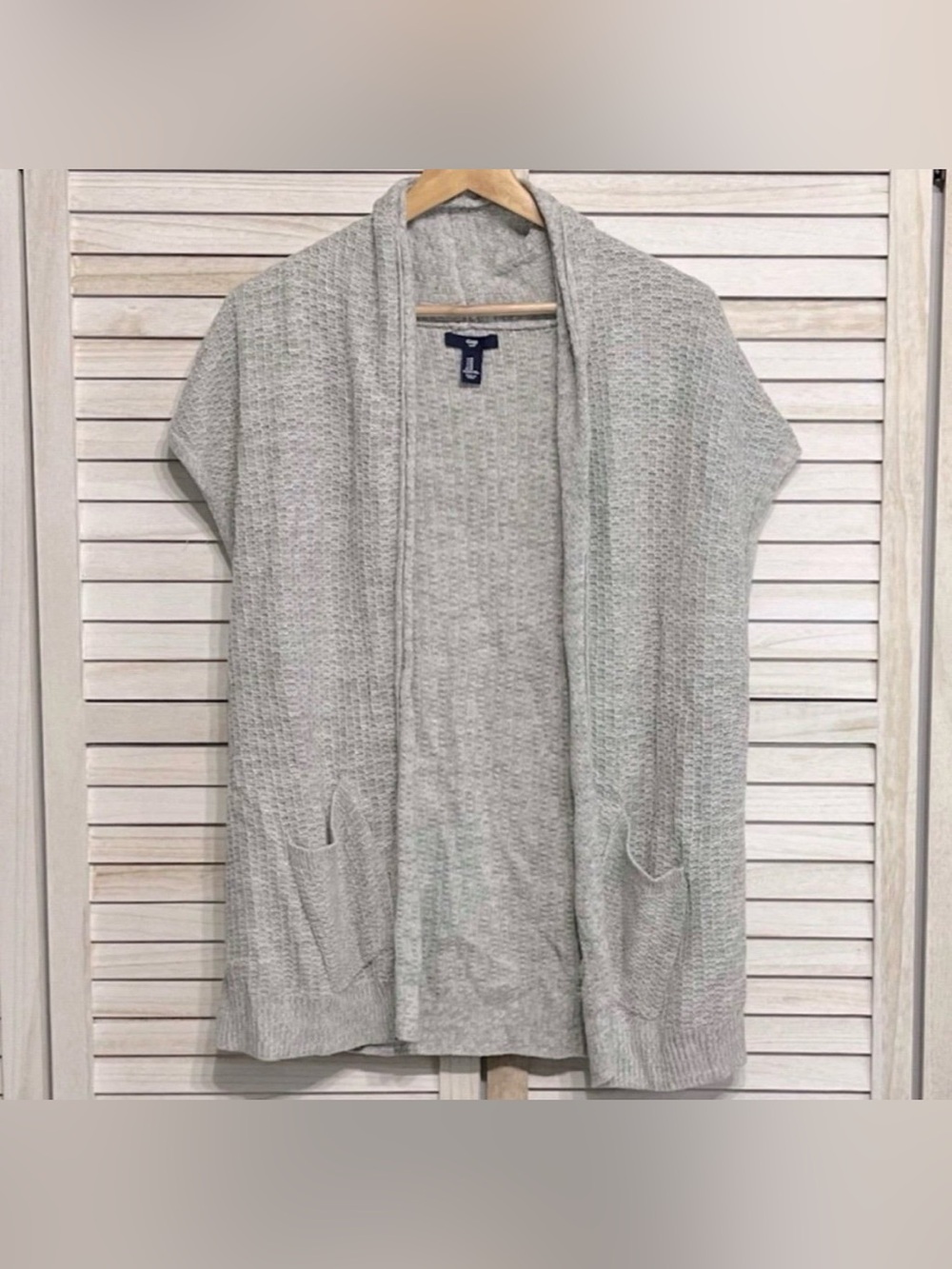 Gap Sleeveless Open Cardigan Sweater Women’s Size M